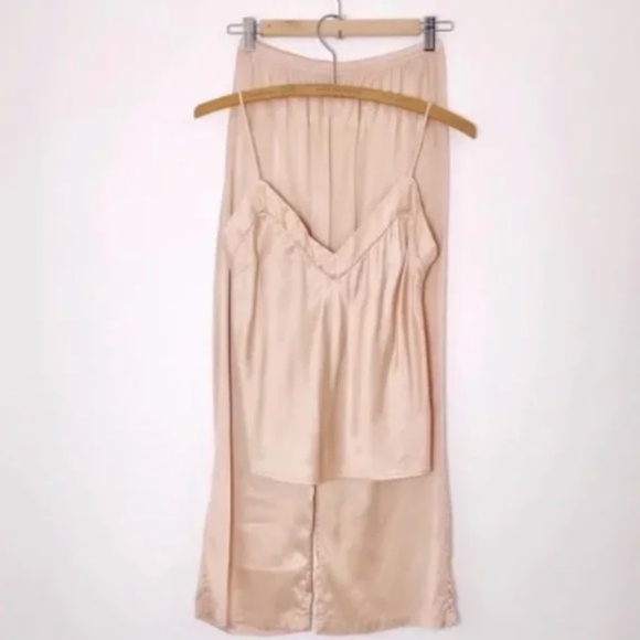 100% Silk Blush Pink Pajama Set - Picture 1 of 7